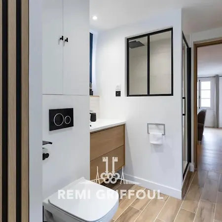 La Petite Source Modern Apartment In The Heart Of Honfleur דירה