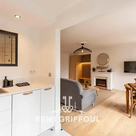 Apartment La Petite Source Modern Apartment In The Heart Of Honfleur *