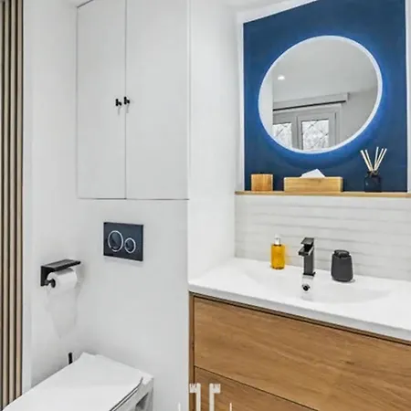 La Petite Source Modern In The Heart Of Lejlighed